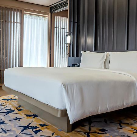 Hotel Okura Manila At Newport World Resorts Pasay Exterior photo